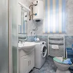 1 Bedroom Cozy In *